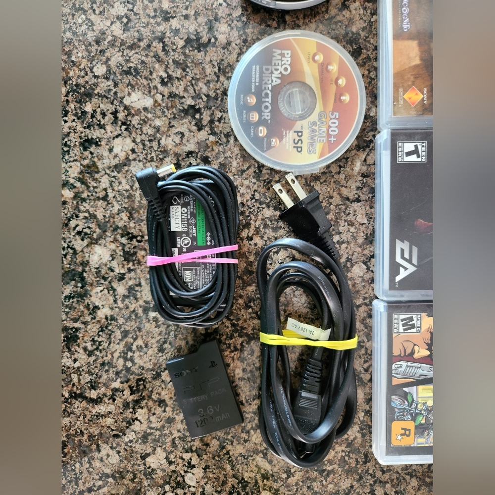 Sony PSP - Picture 2 of 8